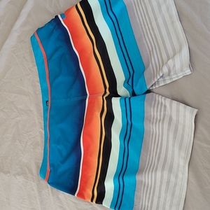 Quicksilver board shorts sz 40